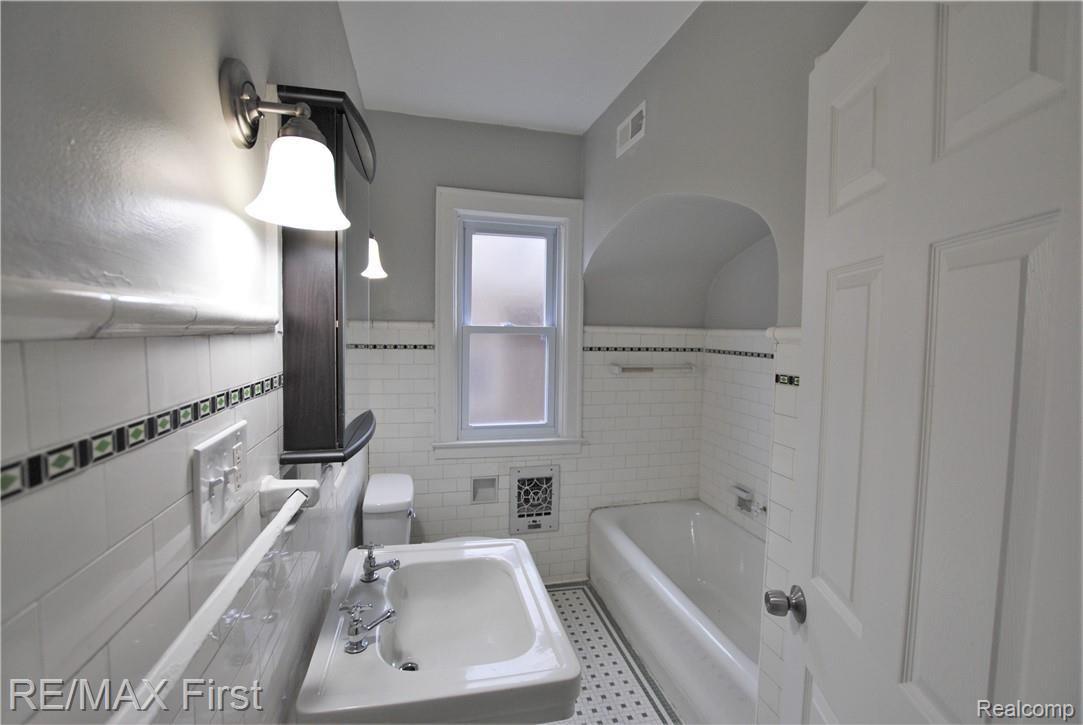 3985 Balfour Road Detroit, MI 48224 - Photo 31 of 49 DSC_0031.JPG