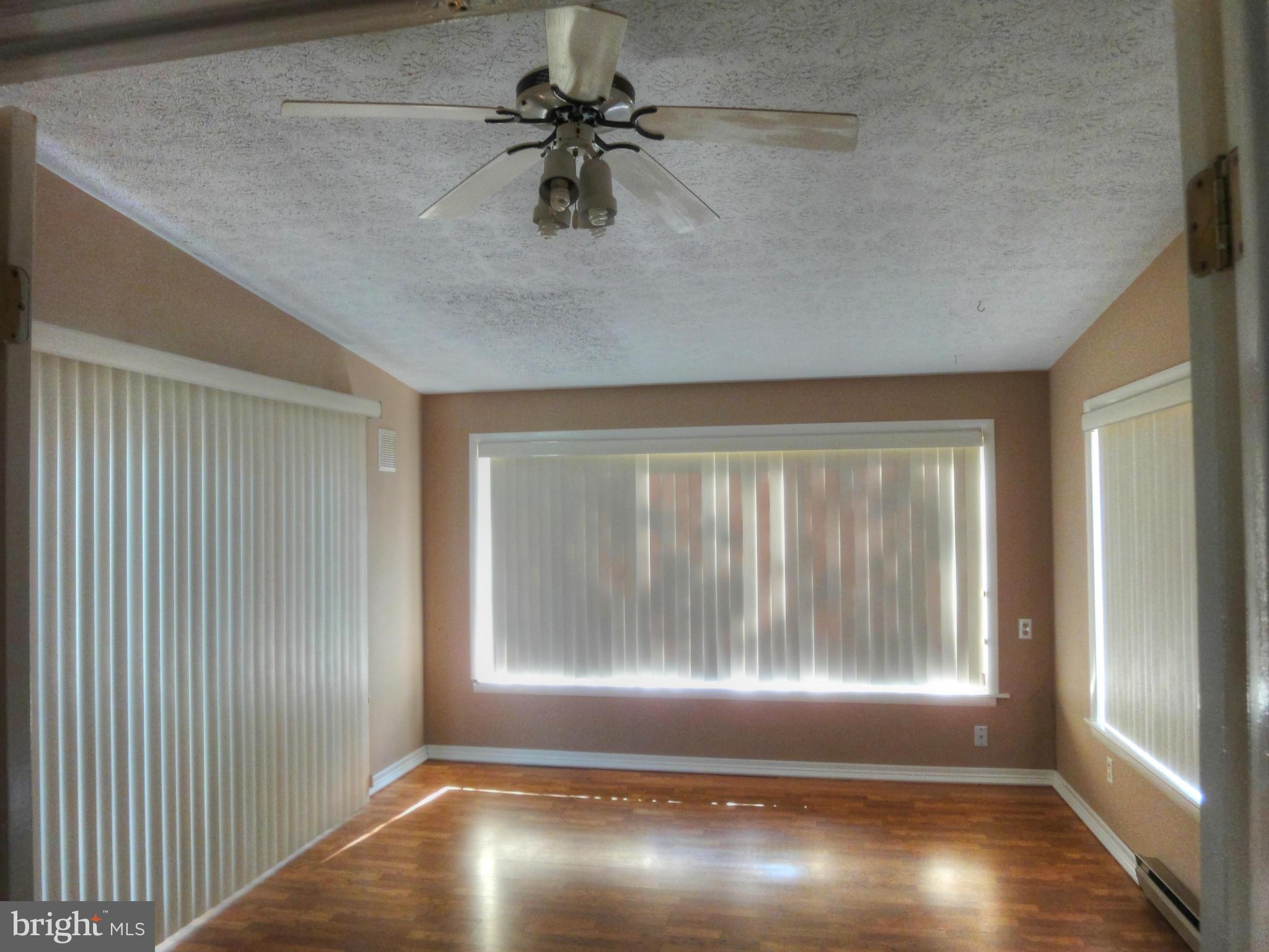 9417 Northgate Road Laurel, MD 20723 - Photo 13 of 30 Family Room