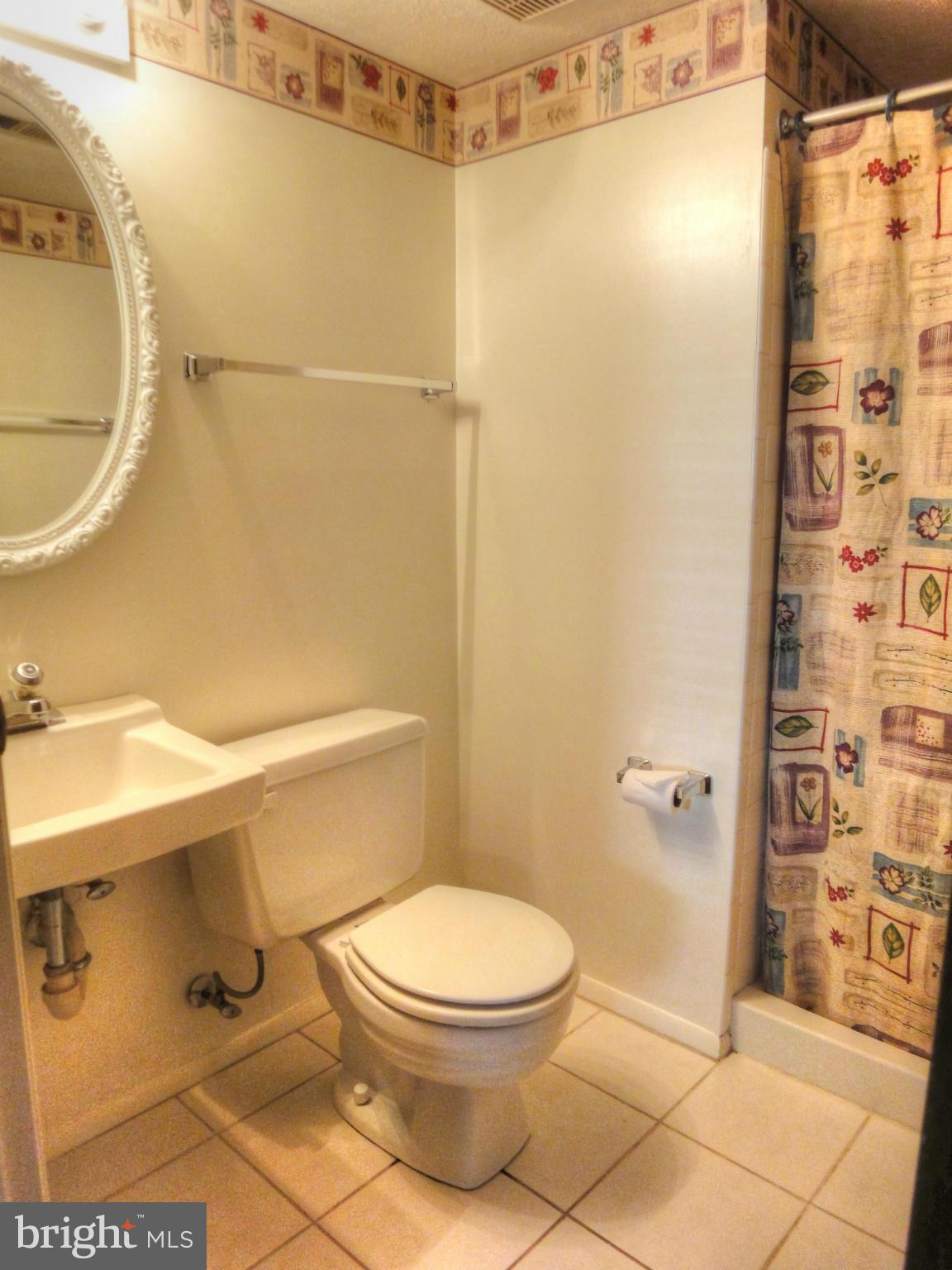 9417 Northgate Road Laurel, MD 20723 - Photo 23 of 30 Bath