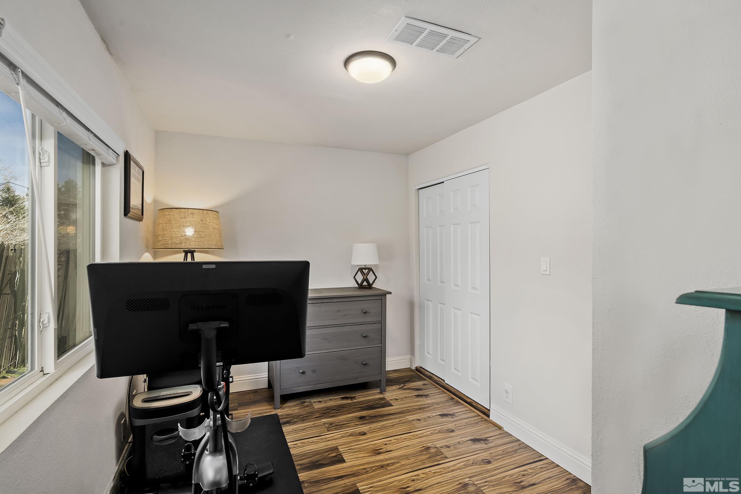 1067 University Terrace Reno, NV 89503 - Photo 25 of 37 Photo 25