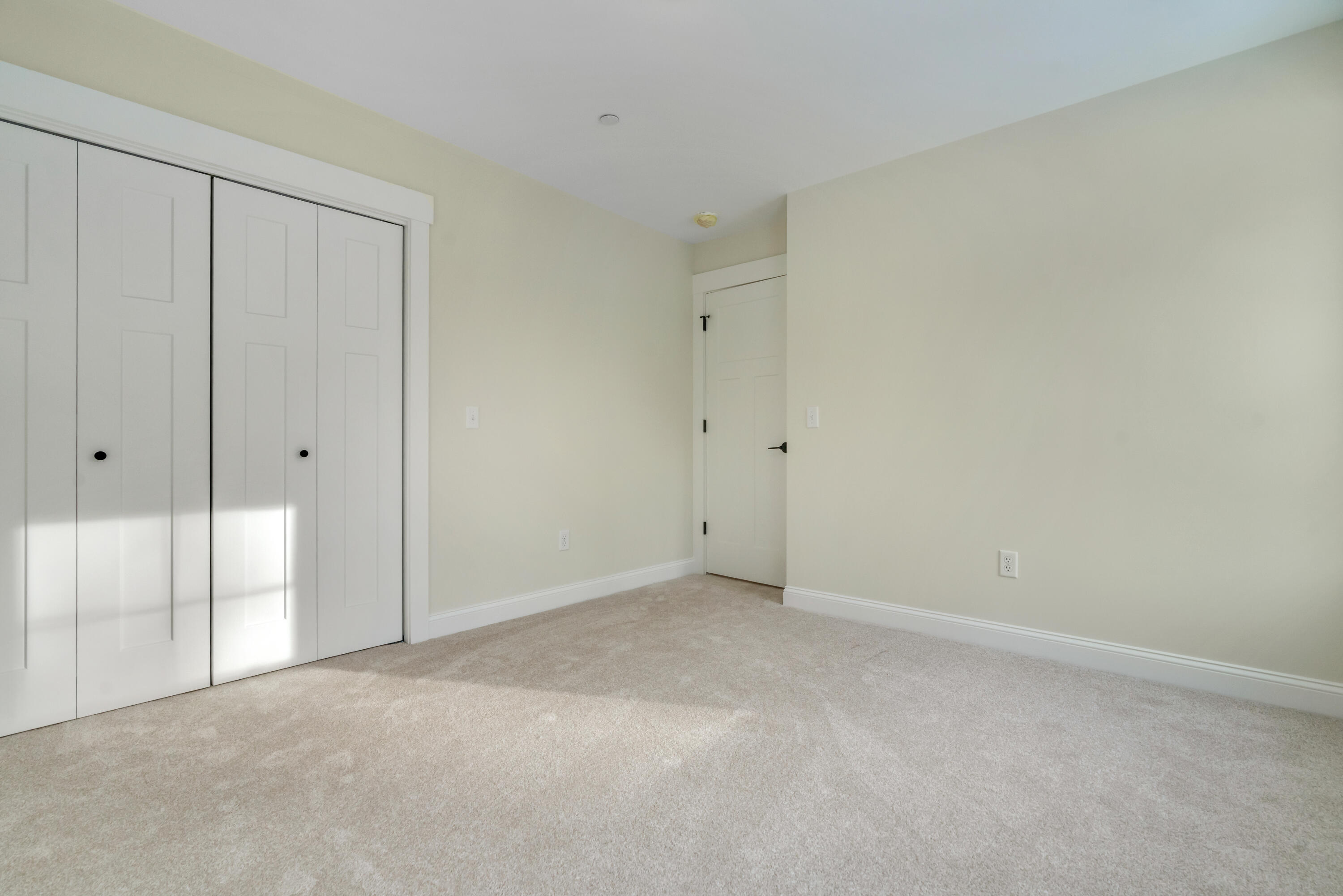 247 Sam Allen Road Sanford, ME 04073 - Photo 18 of 23 1000004039