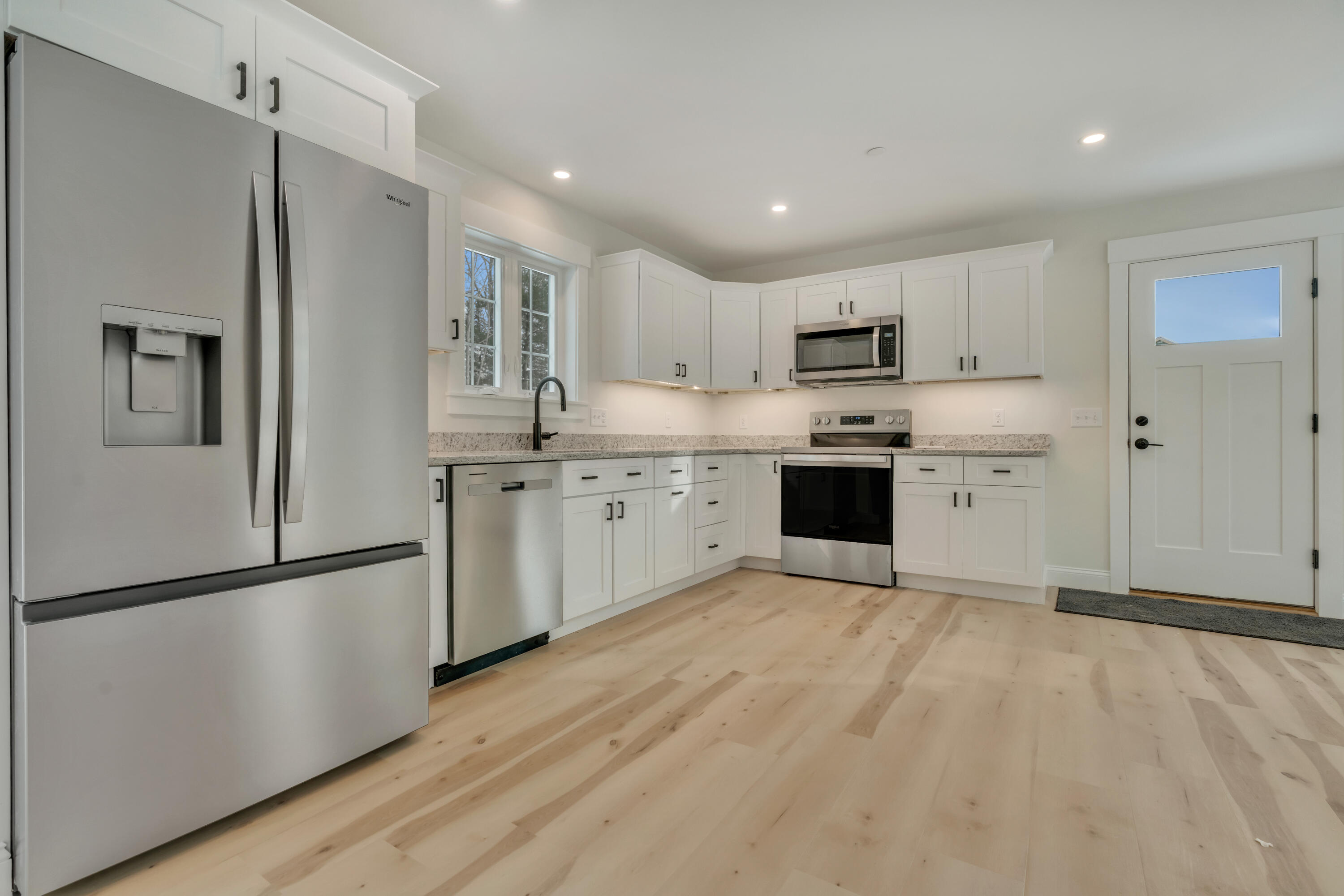 247 Sam Allen Road Sanford, ME 04073 - Photo 2 of 23 1000004024