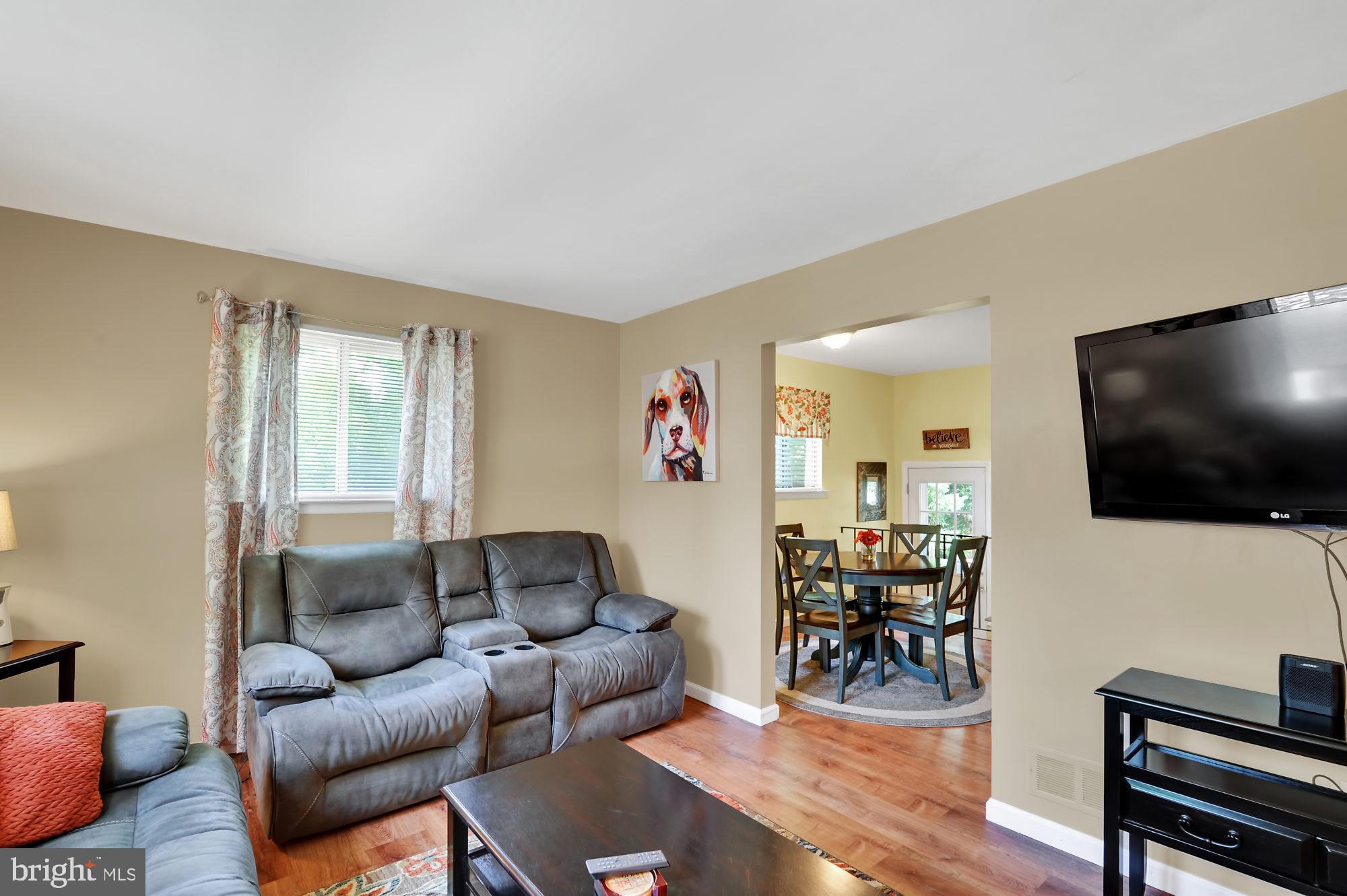 120 Milestone Road Elkton, MD 21921 - Photo 4 of 42 Living Room view to Dining area
