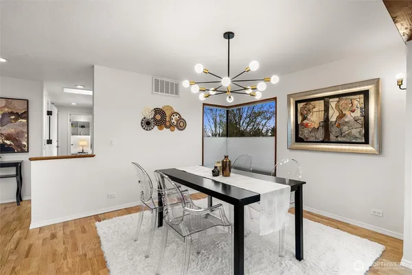 $685,000 | 1627 California Avenue Southwest, Unit 4, Seattle, WA 98116