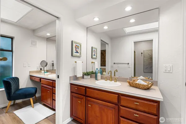 $685,000 | 1627 California Avenue Southwest, Unit 4, Seattle, WA 98116