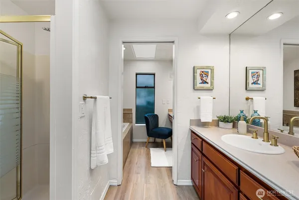 $685,000 | 1627 California Avenue Southwest, Unit 4, Seattle, WA 98116