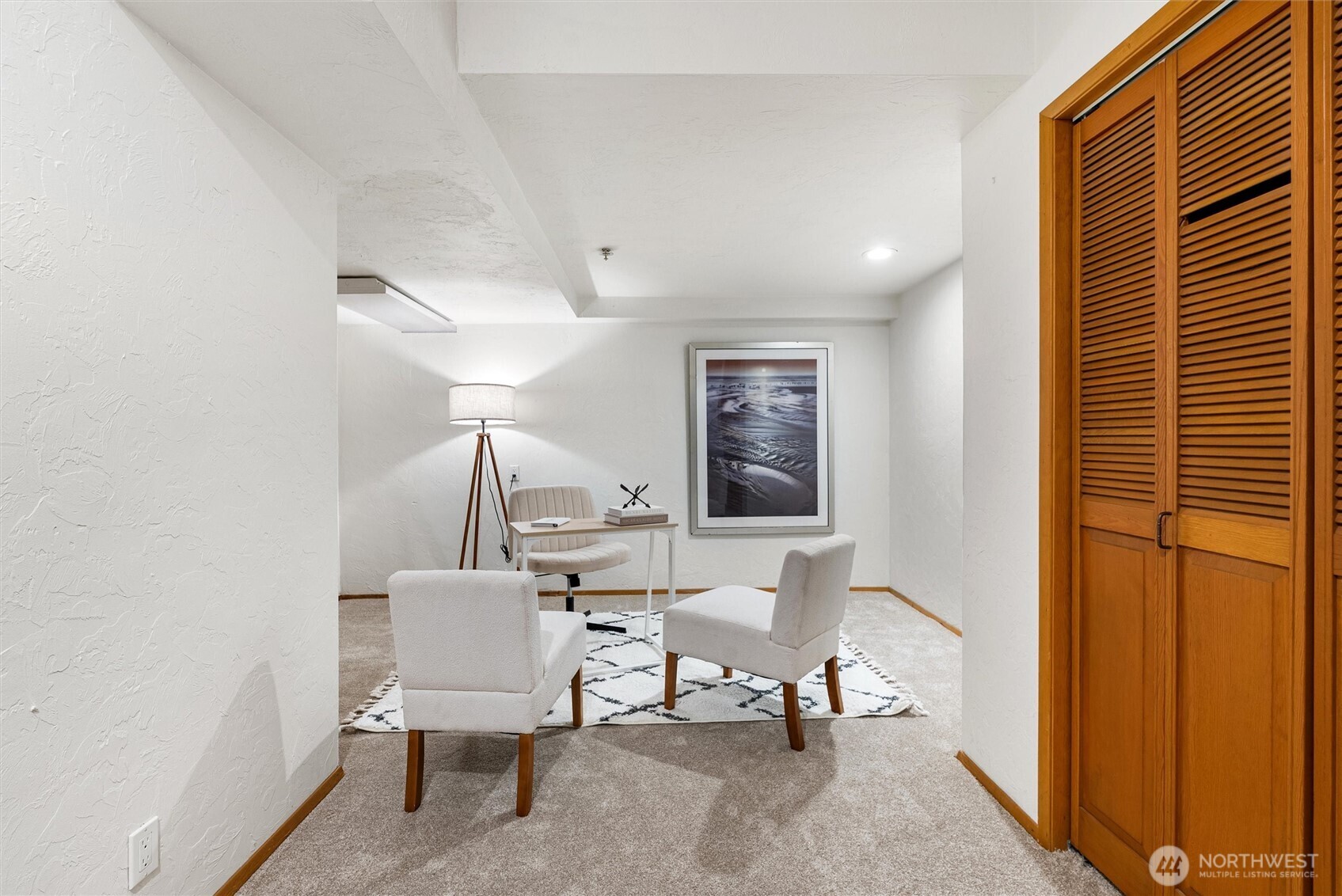 1627 California Avenue Southwest, Unit 4 Seattle, WA 98116 - Photo 32 of 39