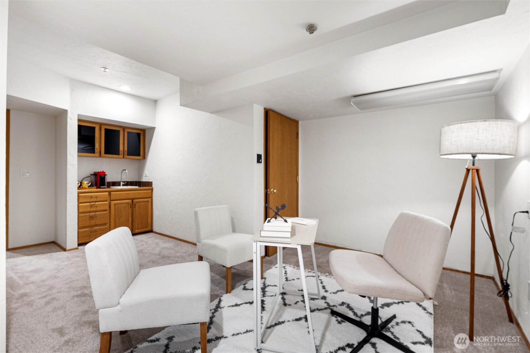 1627 California Avenue Southwest, Unit 4 Seattle, WA 98116 - Photo 33 of 39