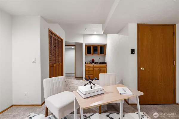 $685,000 | 1627 California Avenue Southwest, Unit 4, Seattle, WA 98116