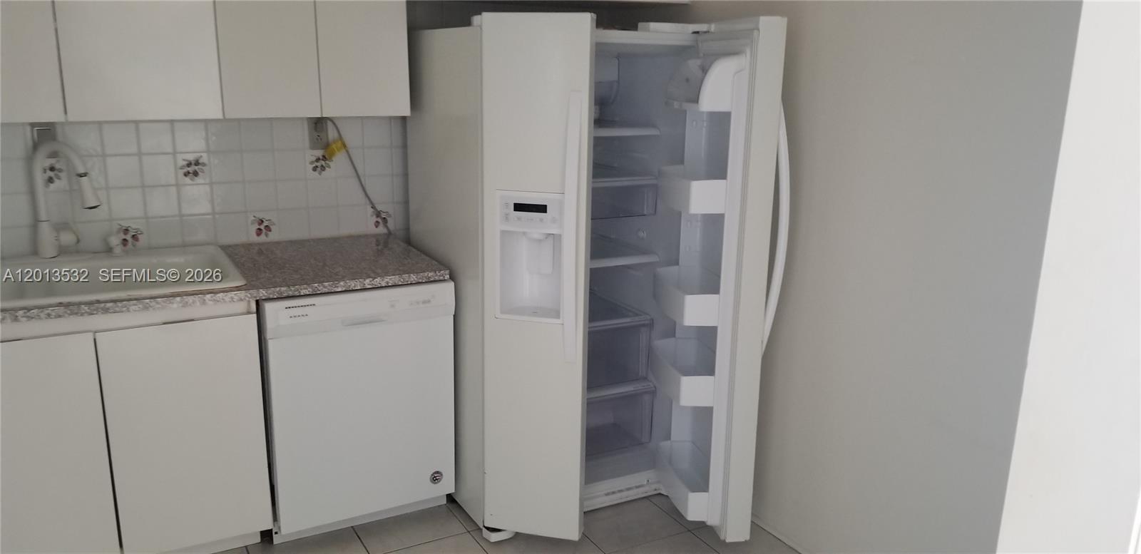 1901 Brickell Avenue, Unit B906 Miami, FL 33129 - Photo 9 of 10