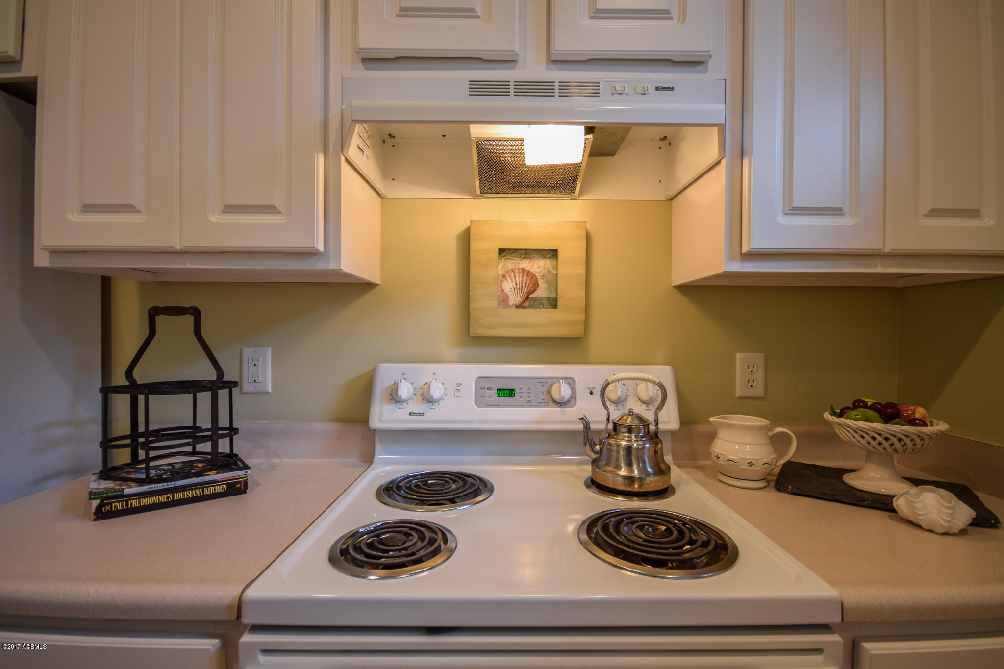 1202 Barnwell Bluff Beaufort, SC 29902 - Photo 16 of 36 Kitchen 4