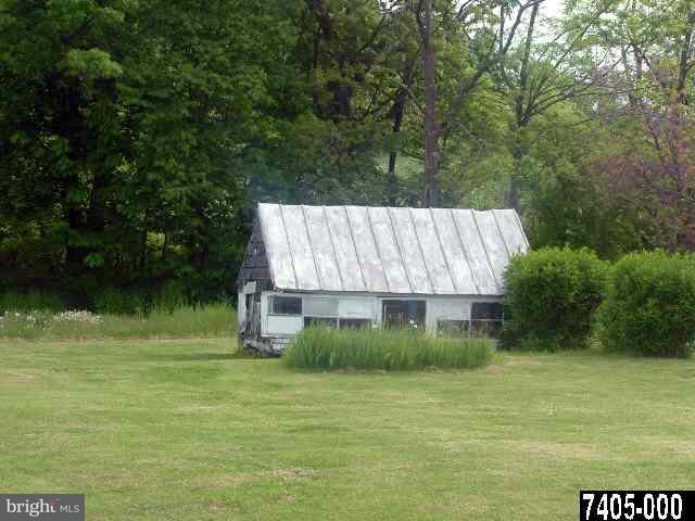 401 Stone Jug Road Biglerville, PA 17307 - Photo 6 of 8