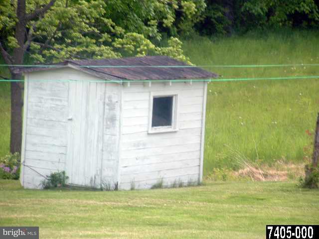 401 Stone Jug Road Biglerville, PA 17307 - Photo 7 of 8