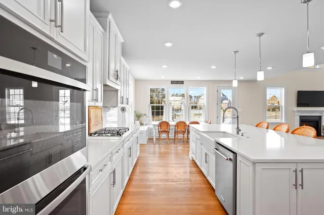 $1,374,900 | 15602 Calum Court, Haymarket, VA 20169