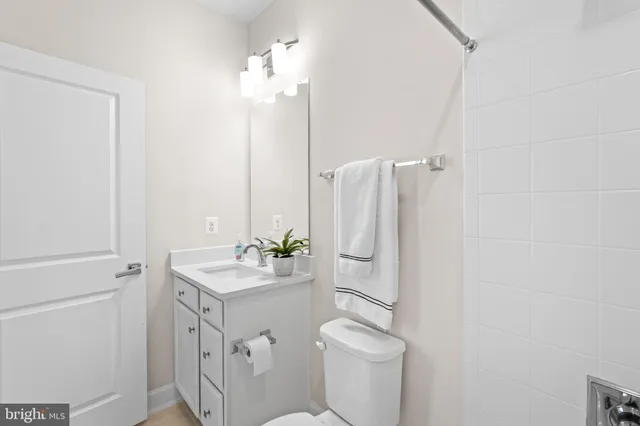 $1,374,900 | 15602 Calum Court, Haymarket, VA 20169