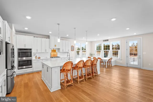 $1,374,900 | 15602 Calum Court, Haymarket, VA 20169