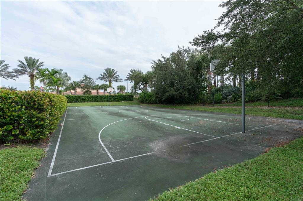 163 Southwest Walking Path Stuart, FL 34997 - Photo 36 of 37 a view of a basketball court