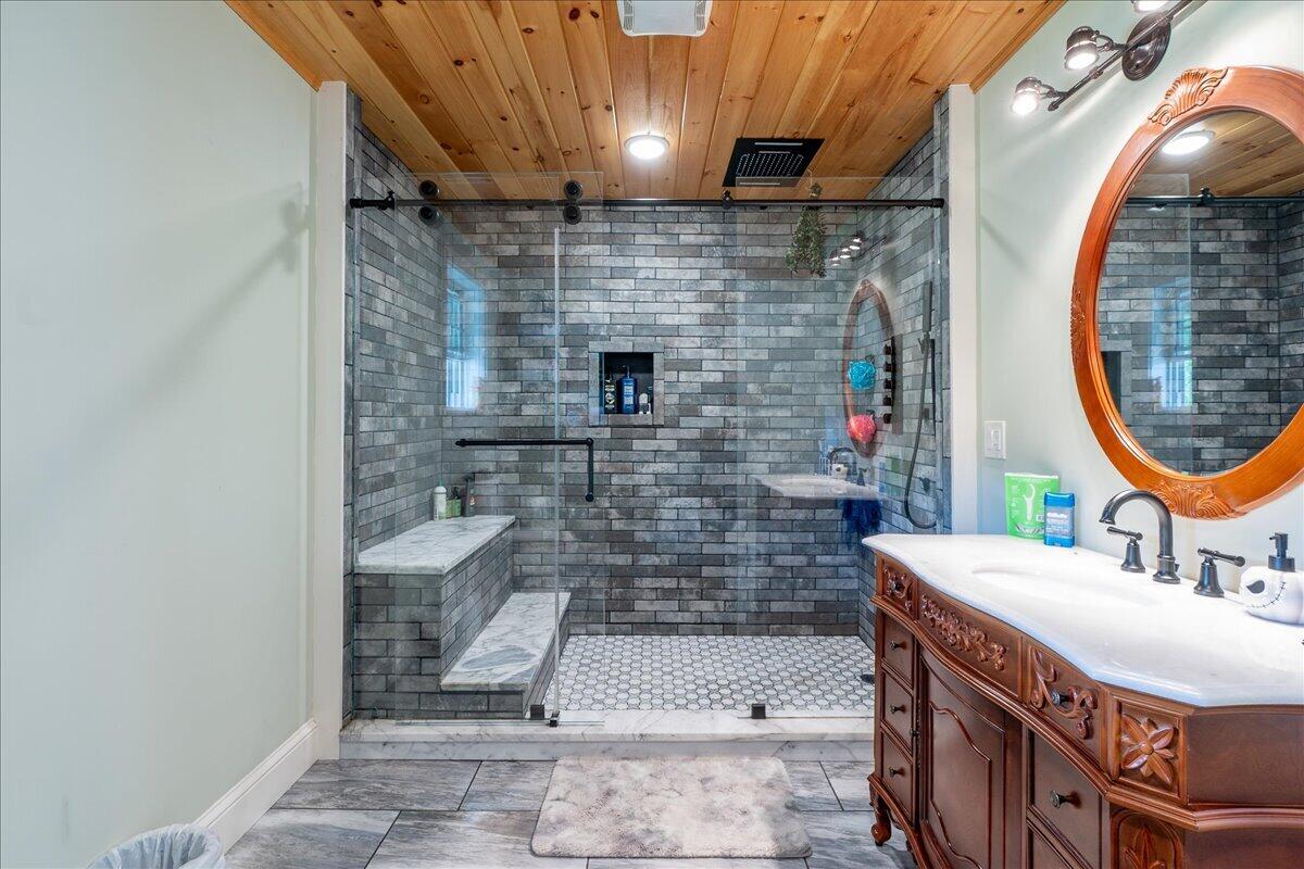 55 Mountain View Extension Rockland, ME 04841 - Photo 20 of 61 18-55 Mountain View Ext-18