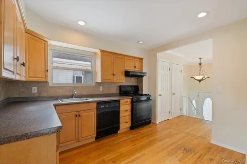 $899,000 | 164-19 89th Street | Howard Beach