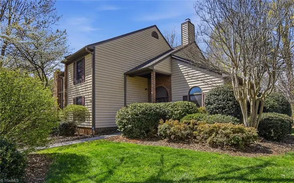 $284,900 | 2350 Brandt Village, Greensboro, NC 27455