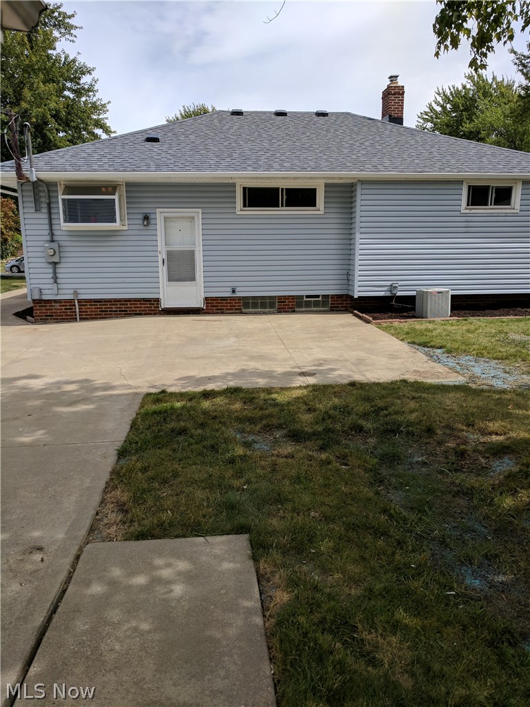 6972 Maplewood Road Parma Heights, OH 44130 - Photo 17 of 18