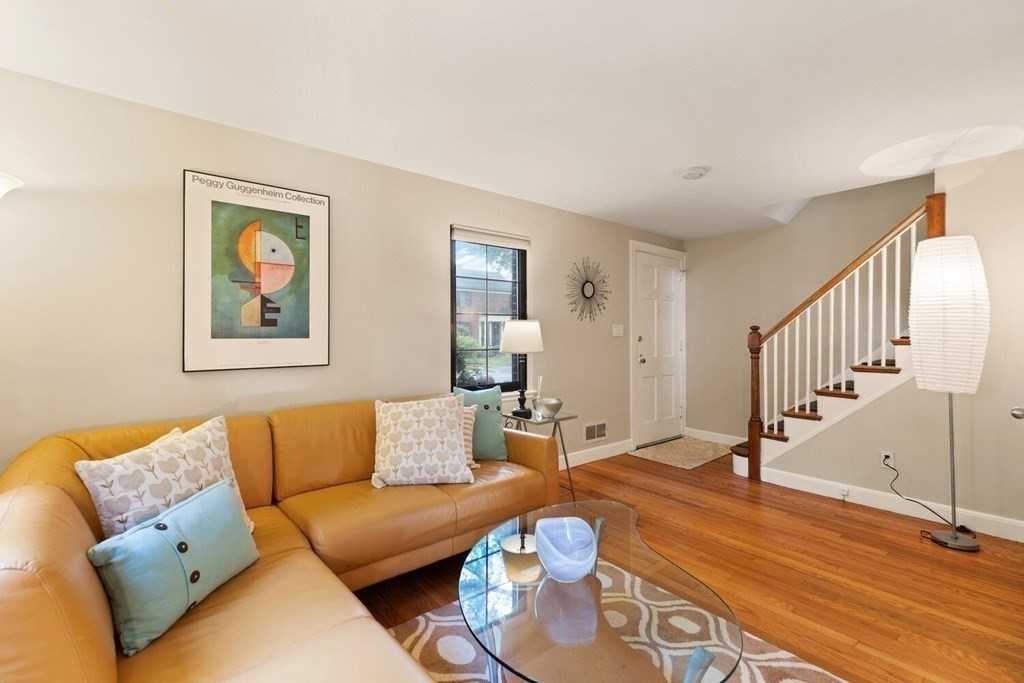 33 Pierce Road, Unit 33 Watertown, MA 02472 - Photo 4 of 24 Gallery Image 4