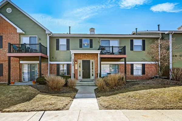 $239,900 | 1312 McDowell Road, Unit 102, Naperville, IL 60563