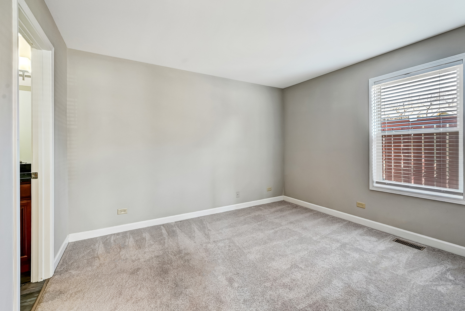 1312 McDowell Road, Unit 102 Naperville, IL 60563 - Photo 12 of 20