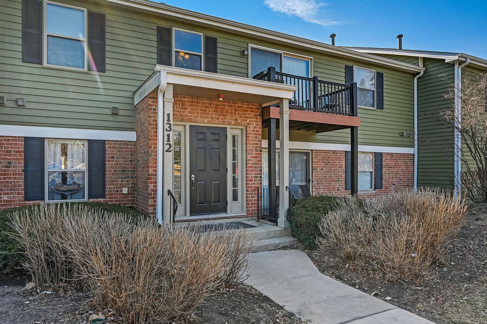 1312 McDowell Road, Unit 102 Naperville, IL 60563 - Photo 2 of 20