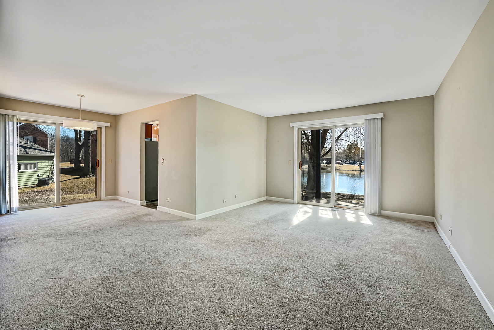 1312 McDowell Road, Unit 102 Naperville, IL 60563 - Photo 7 of 20
