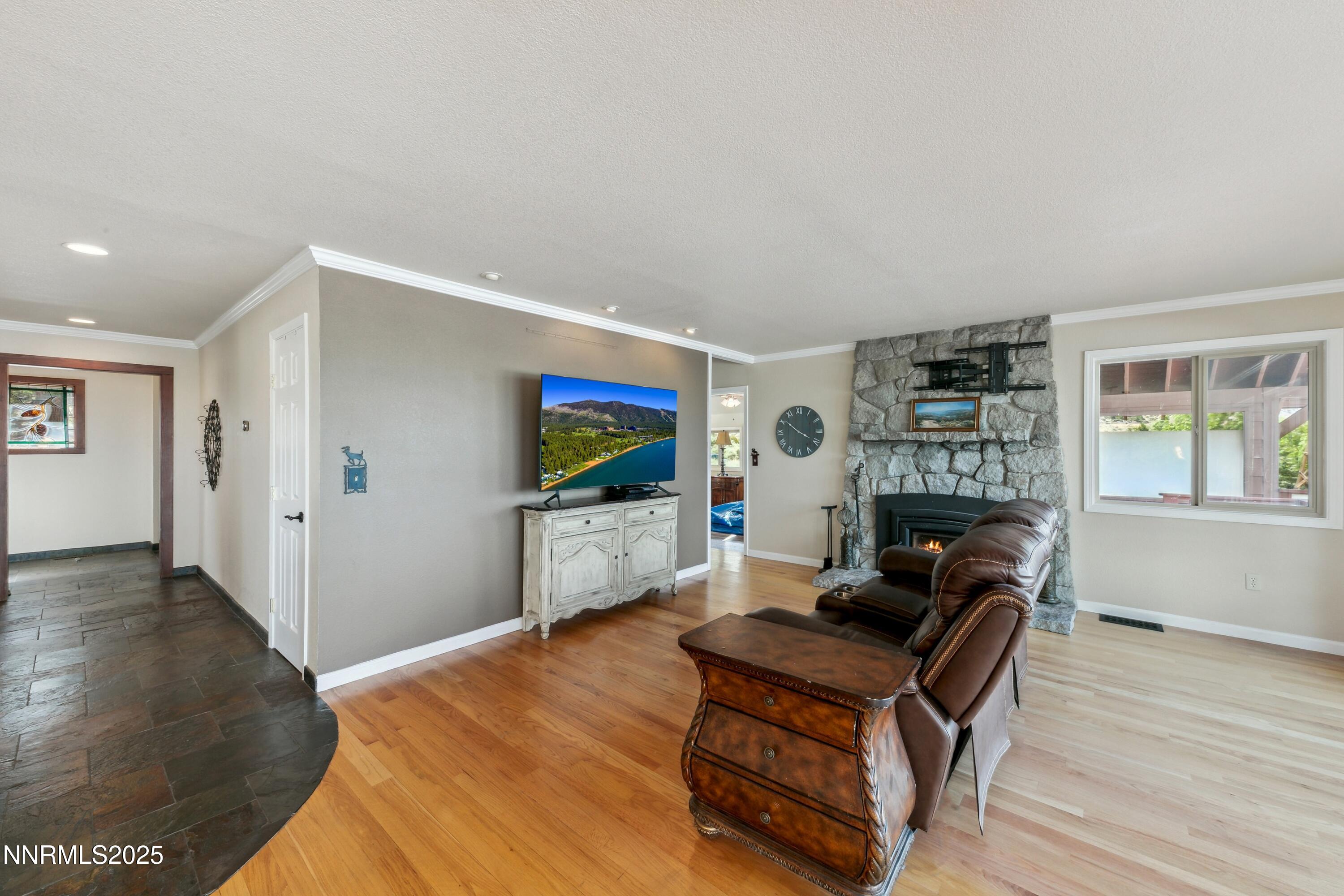 1299 Kingsbury Grade Road Gardnerville, NV 89460 - Photo 20 of 42 a23