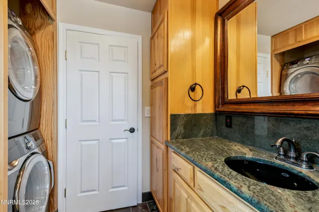 $989,000 | 1299 Kingsbury Grade Road, Gardnerville, NV 89460