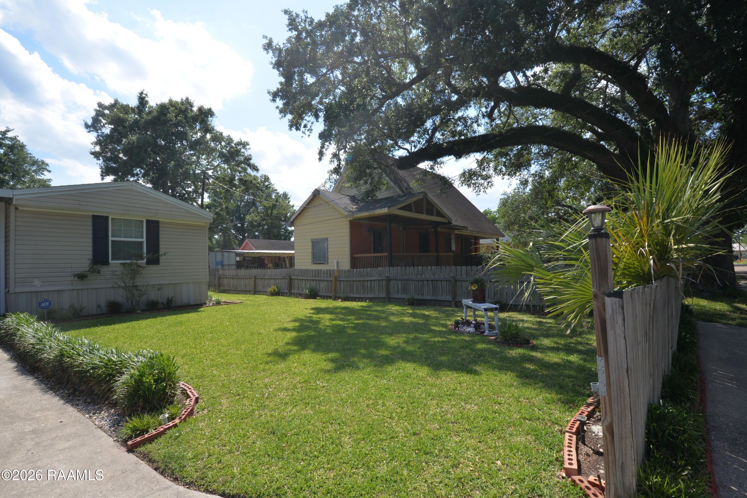 413 Hebert Street Jeanerette, LA 70544 - Photo 6 of 20 Side - Church St