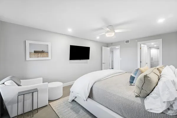 $8,000 | 3420 South Ocean Boulevard, Unit 14X, Highland Beach, FL 33487