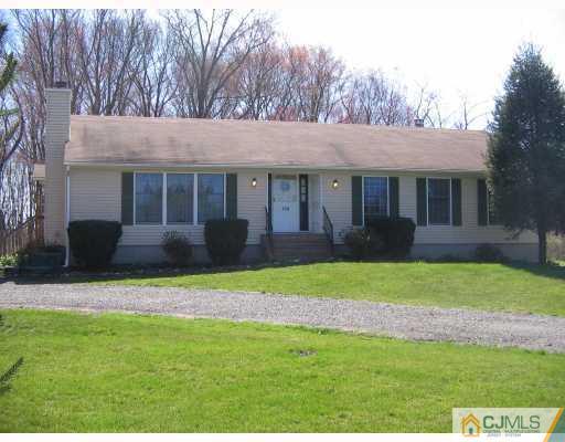 108 Dey Road Cranbury, NJ 08512 - Photo 1 of 10 Gallery Image 1