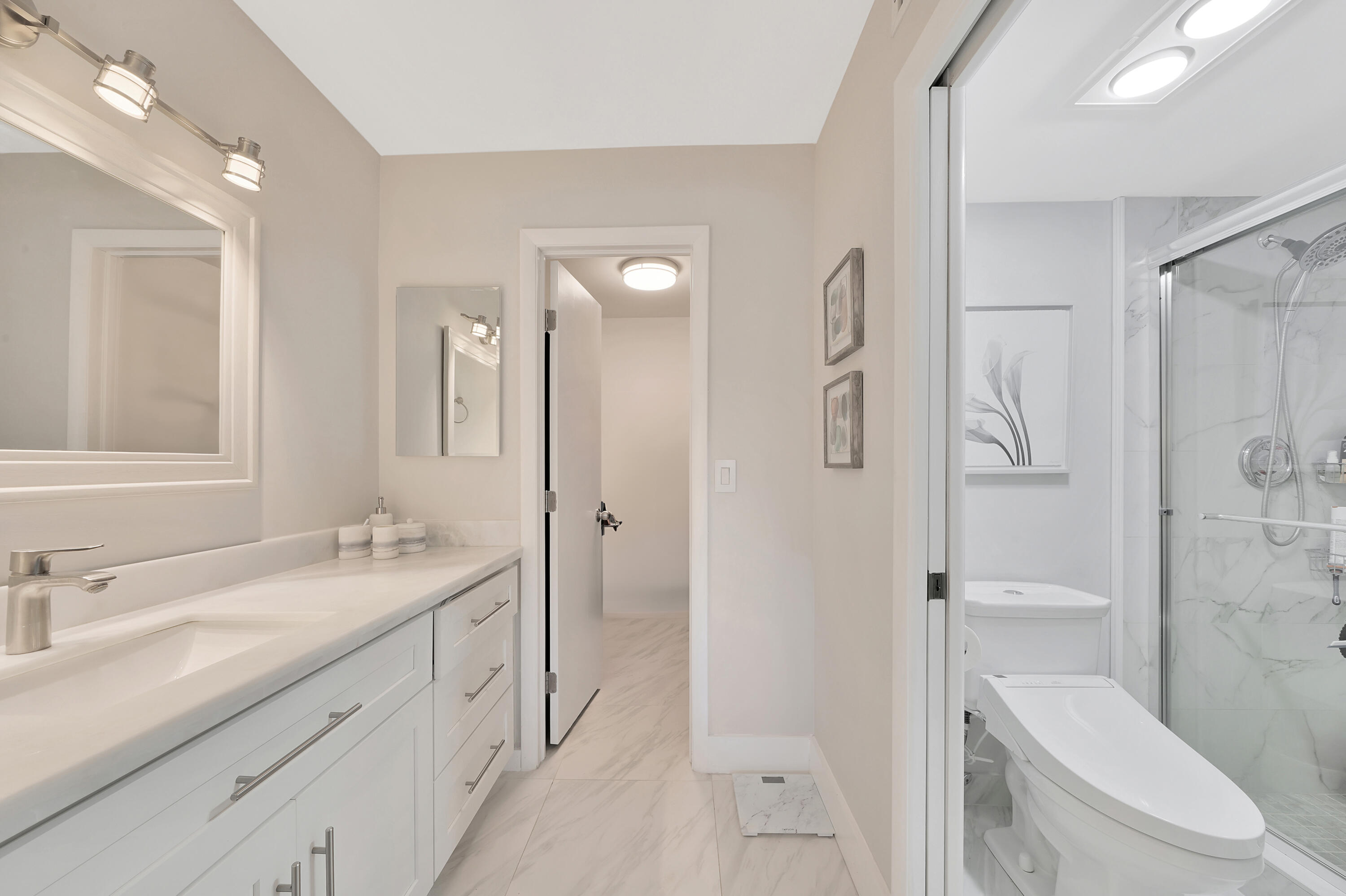 15074 Witney Road, Unit 111 Delray Beach, FL 33484 - Photo 20 of 40 Master Bathroom (1)