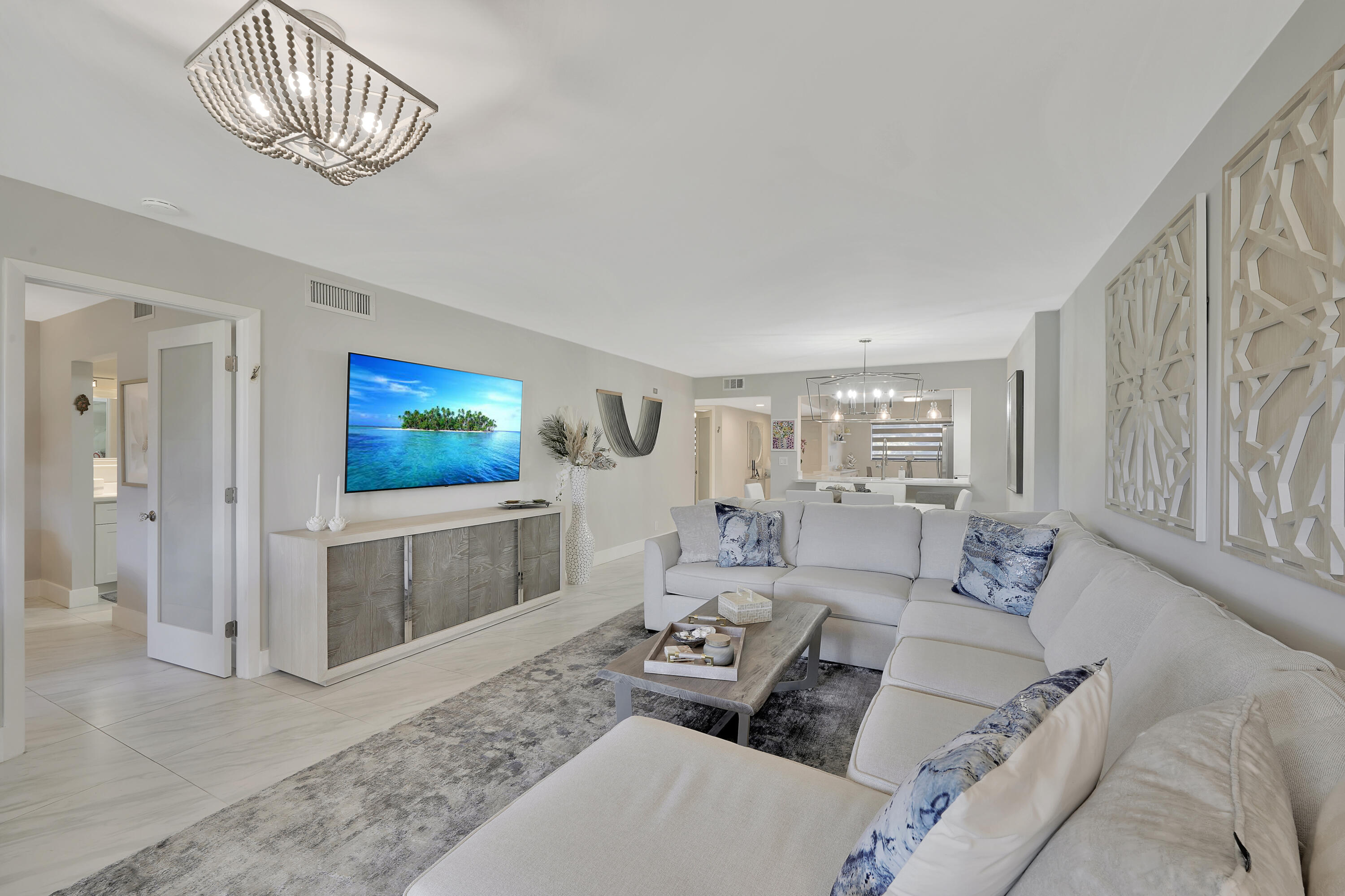 15074 Witney Road, Unit 111 Delray Beach, FL 33484 - Photo 7 of 40 Living Area (3)