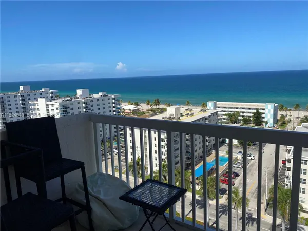 $2,900 | 1500 South Ocean Drive, Unit 16J, Hollywood, FL 33019