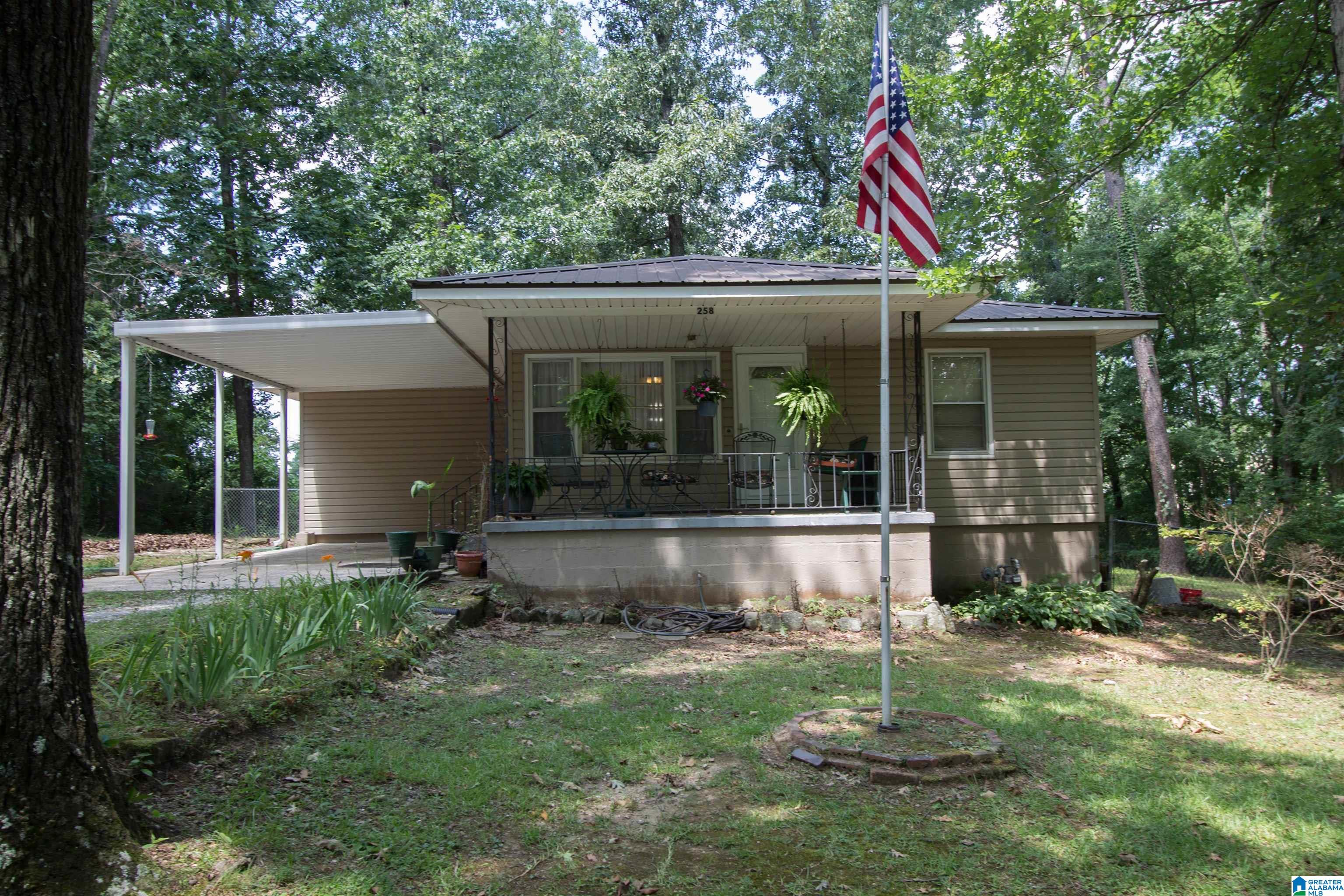 258 Pineywood Road Gardendale, AL 35071 - Photo 1 of 34