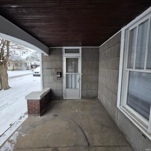 $114,900 | 1701 North Grand Avenue, Connersville, IN 47331