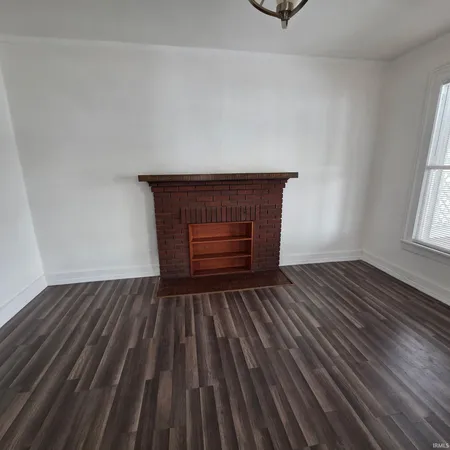 $103,500 | 1701 North Grand Avenue, Connersville, IN 47331