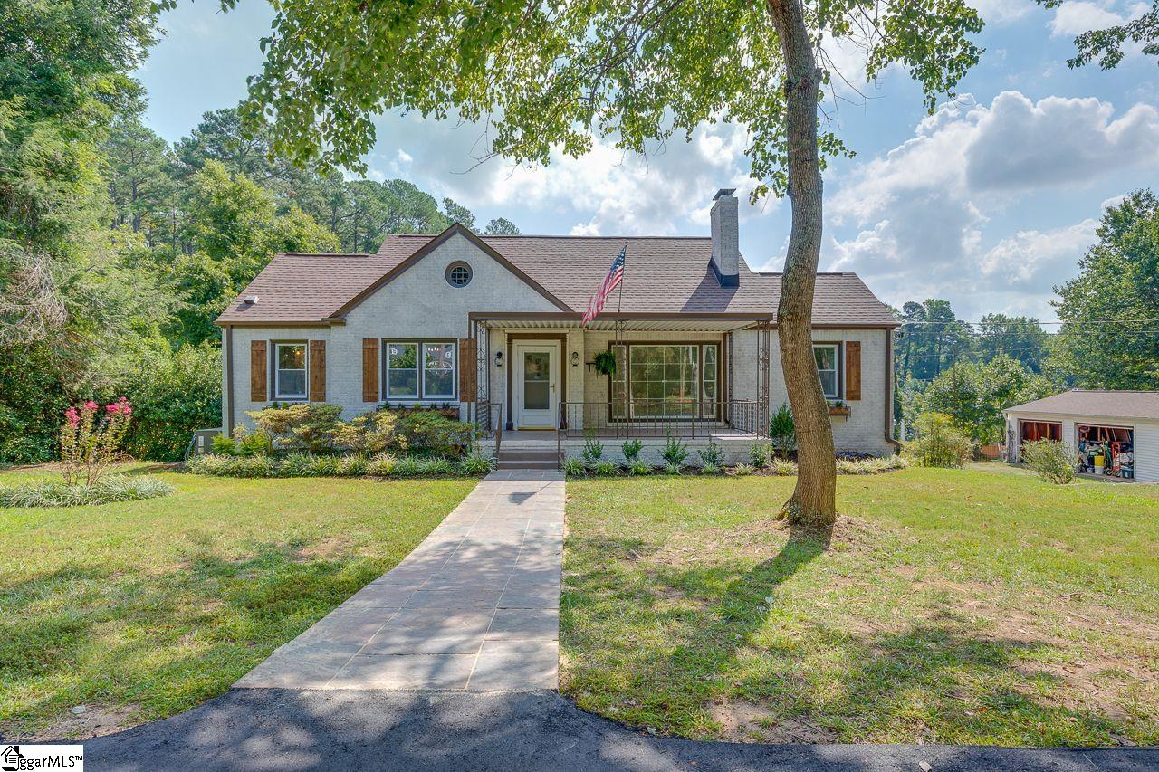 402 South Parker Road Greenville, SC 29609 - Photo 1 of 31
