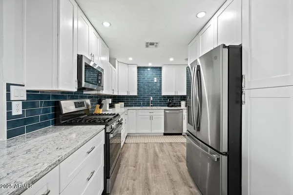 $529,000 | 8050 North 11th Place, Phoenix, AZ 85020