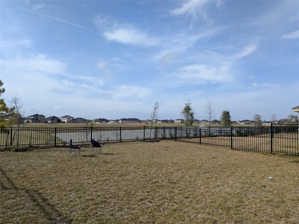 $2,300 | 27607 Seascape Village Drive, Katy, TX 77493