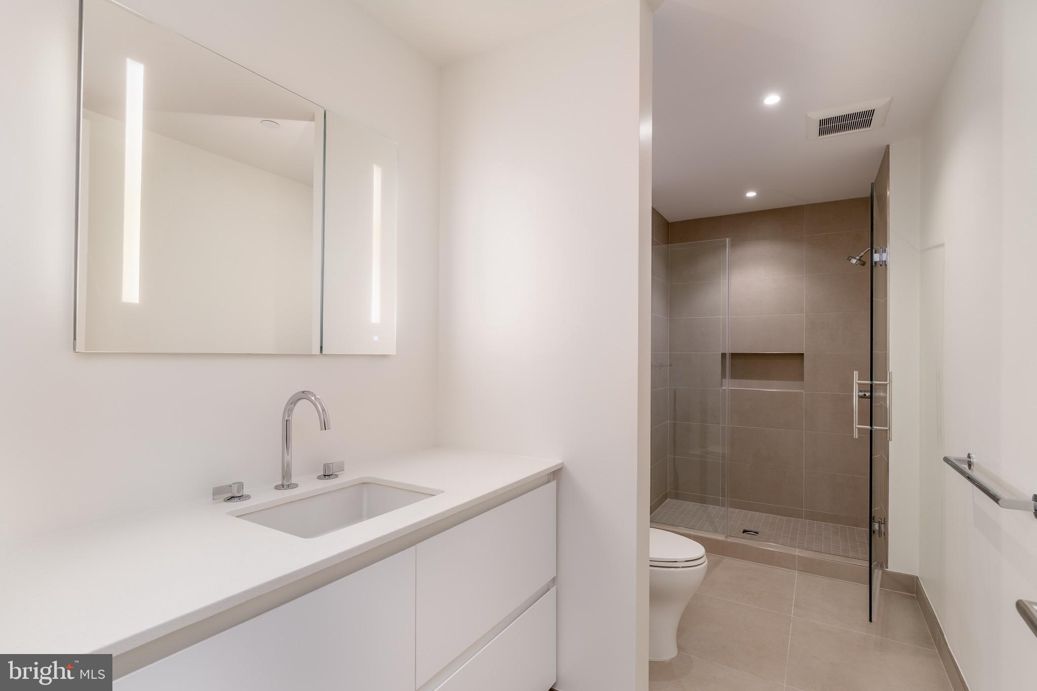 1630 Columbia Road Northwest, Unit 104 Washington, DC 20009 - Photo 6 of 23 Bathroom 2