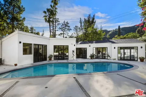$2,995,000 | 13019 Sky Valley Road, Los Angeles, CA 90049