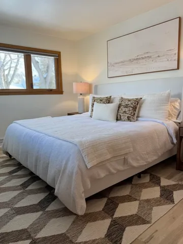 $6,000 | 3121 North 105th Street, Wauwatosa, WI 53222