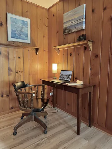 $6,000 | 3121 North 105th Street, Wauwatosa, WI 53222