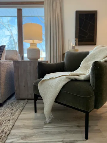 $6,000 | 3121 North 105th Street, Wauwatosa, WI 53222