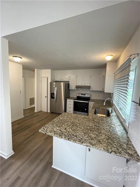8115 Barncliff Road Charlotte, NC 28227 - Photo 13 of 30 Gallery Image 13